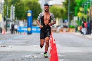 GIDONA - Girona corre contra el càncer amb la Cursa Solidària dels Bombers