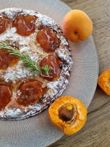 GIDONA - Pastís d’albercocs i ametlles